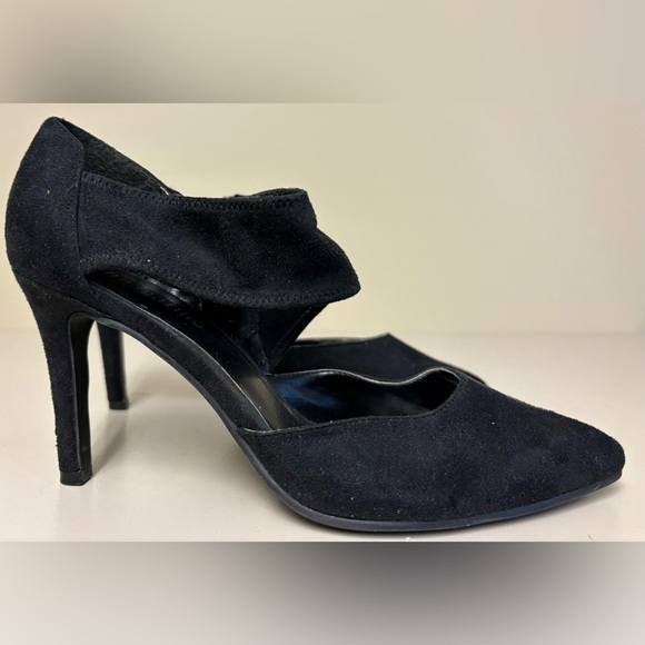Ann Marino black suede med heel closed toed pump women's size 7 - Picture 2 of 7